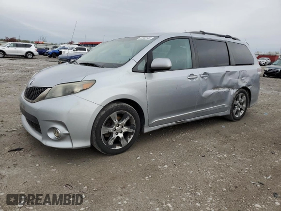 2012 Toyota Sienna SE z VIN 5TDXK3DC9CS222519, wystawiony jako Copart lot #50948145 z przebiegiem 245 553 mil mil oraz Szkoda całkowita • Salvage title. Historia ofert i sprzedaży dostępna na DreamBid. Obrazek 1.
