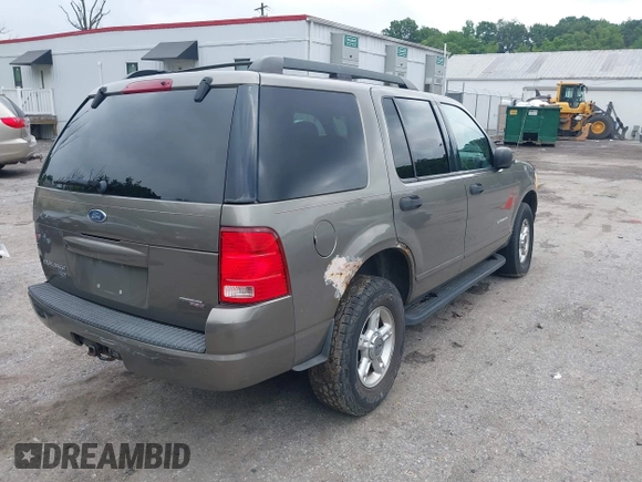 2005 Ford Explorer XLT with VIN 1FMZU73K05ZA64085, listed as a IAAI auction lot 42717487 with 184,495 mi miles and . Bid and sale history available at DreamBid. Image 4.