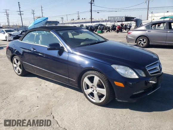 2013 Mercedes-Benz E-Class E 350 with VIN WDDKK5KF2DF189938, listed as a Copart auction lot 54969625 with 139,783 mi miles and Clean Title. Bid and sale history available at carsss.com. Image 4.