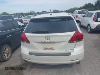 2015 Toyota Venza XLE with VIN 4T3BK3BB4FU116213, listed as a IAAI auction lot 42008444 with 113,912 mi miles. Bid and sale history available at carsss.com. Image 16.