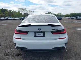 2021 BMW 3 Series M340i xDrive with VIN 3MW5U9J01M8B89618, listed as a IAAI auction lot 40473458 with 58,438 mi miles. Bid and sale history available at carsss.com. Image 16.