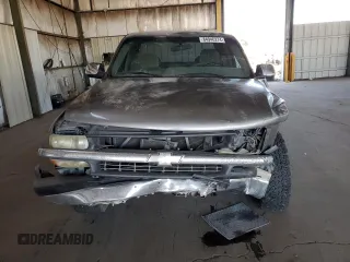 2000 Chevrolet Silverado 1500 with VIN 2GCEC19V8Y1176554, listed as a Copart auction lot 84946274 with 226,519 mi miles and Clean Title. Bid and sale history available at carsss.com. Image 5.