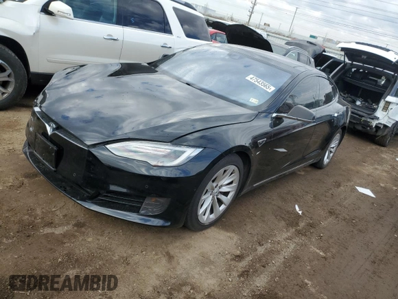 2016 Tesla Model S 70 with VIN 5YJSA1E11GF155536, listed as a Copart auction lot 47543565 with 137,462 mi miles and Salvage title. Bid and sale history available at DreamBid. Image 1.