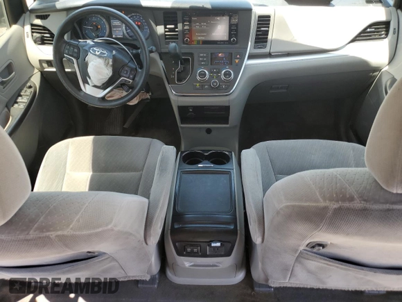 2018 Toyota Sienna LE Auto Access Seat with VIN 5TDKZ3DC4JS920443, listed as a Copart auction lot 58935935 with 128,045 mi miles and Salvage title. Bid and sale history available at DreamBid. Image 8.