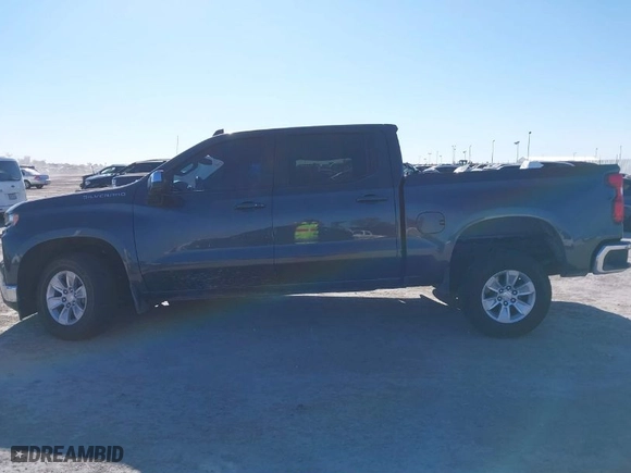 2022 Chevrolet Silverado 1500 LTD LT with VIN 1GCUYDED0NZ124561, listed as a IAAI auction lot 40623584 with 62,458 mi miles. Bid and sale history available at carsss.com. Image 14.