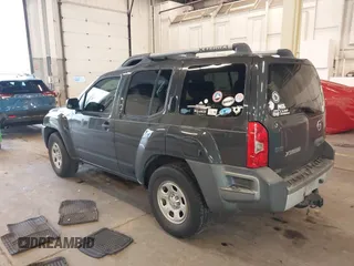 2013 Nissan Xterra S z VIN 5N1AN0NUXDN821211, wystawiony jako IAAI lot #41238046 z przebiegiem 131 649 mil mil oraz . Historia ofert i sprzedaży dostępna na DreamBid. Obrazek 3.