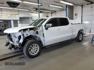 2021 Chevrolet Silverado 1500 LT with VIN 3GCUYDED8MG243182, listed as a Copart auction lot 51667475 with 104,195 mi miles and Salvage Title. Bid and sale history available at carsss.com. Image 1.