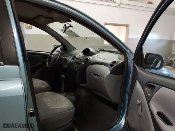 2002 Toyota ECHO with VIN JTDBT123820221152, listed as a IAAI auction lot 41590441 with NaN miles. Bid and sale history available at carsss.com. Image 5.