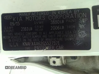 2016 Kia Forte LX with VIN KNAFX4A62G5527371, listed as a IAAI auction lot 39833806 with Not Provided miles. Bid and sale history available at carsss.com. Image 9.