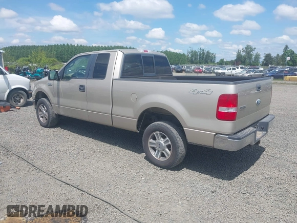 2007 Ford F-150 XLT with VIN 1FTPX14V67FB81831, listed as a IAAI auction lot 42327531 with 190,403 mi miles and . Bid and sale history available at DreamBid. Image 3.