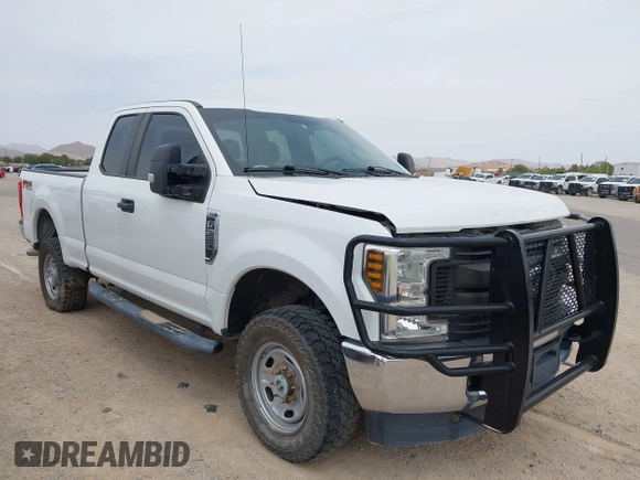 2019 Ford F-250 XL z VIN 1FT7X2B6XKEC89613, wystawiony jako IAAI lot #42256834 z przebiegiem 80 066 mil mil oraz . Historia ofert i sprzedaży dostępna na DreamBid. Obrazek 6.