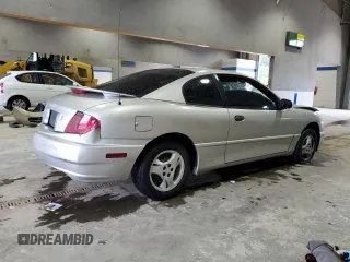 2005 Pontiac Sunfire z VIN 3G2JB12F35S171559, wystawiony jako Copart lot #57405005 z przebiegiem 153 988 mil mil oraz Szkoda całkowita • Salvage title. Historia ofert i sprzedaży dostępna na DreamBid. Obrazek 3.