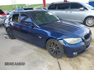 2011 BMW 3 Series 328i xDrive с VIN WBAPK5C55BA661482, выставлен на аукционе IAAI как лот 42741116 с пробегом 120 857 миль миль и . История ставок и продаж доступна на DreamBid. Изображение 1.