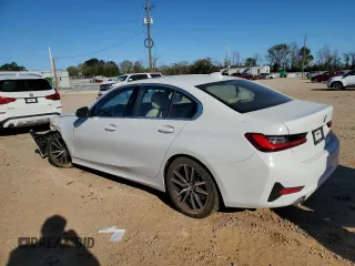 2019 BMW 3 Series 330i with VIN WBA5R1C59KAK09787, listed as a Copart auction lot 49501565 with 22,383 mi miles and Salvage Title. Bid and sale history available at carsss.com. Image 2.