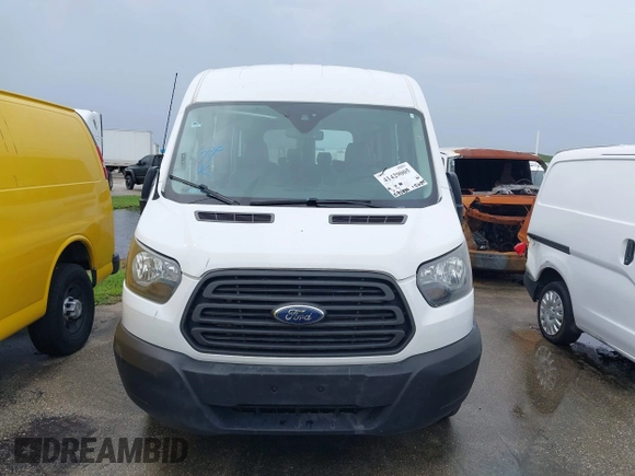 2016 Ford Transit Passenger XL z VIN 1FBZX2CM2GKB51339, wystawiony jako IAAI lot #41429005 z przebiegiem 215 896 mil mil oraz . Historia ofert i sprzedaży dostępna na DreamBid. Obrazek 12.