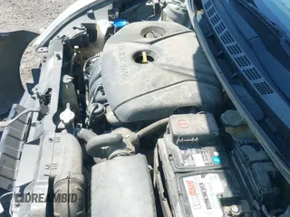 2016 Hyundai Elantra SE with VIN 5NPDH4AE2GH673784, listed as a IAAI auction lot 41995451 with 134,314 mi miles and . Bid and sale history available at DreamBid. Image 19.