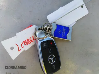 2021 Mercedes-Benz GLB 250 с VIN W1N4M4GB3MW140821, выставлен на аукционе IAAI как лот 37388277 с пробегом 12 808 миль миль и . История ставок и продаж доступна на DreamBid. Изображение 11.