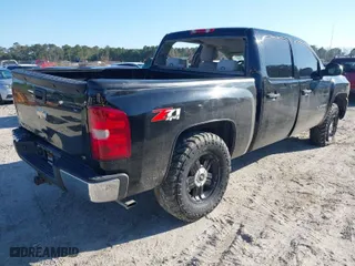 2008 Chevrolet Silverado 1500 LT w/1LT with VIN 2GCEK13M481187828, listed as a IAAI auction lot 41444161 with 264,592 mi miles. Bid and sale history available at carsss.com. Image 4.