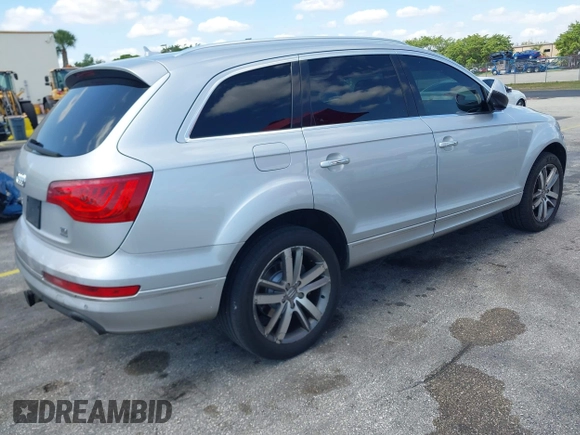 2011 Audi Q7 Premium Plus with VIN WA1LMAFE4BD007761, listed as a IAAI auction lot 42226878 with 171,005 mi miles and . Bid and sale history available at DreamBid. Image 4.