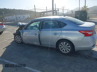 2017 Nissan Sentra SV z VIN 3N1AB7APXHL637742, wystawiony jako IAAI lot #42339155 z przebiegiem 125 933 mil mil oraz . Historia ofert i sprzedaży dostępna na DreamBid. Obrazek 14.