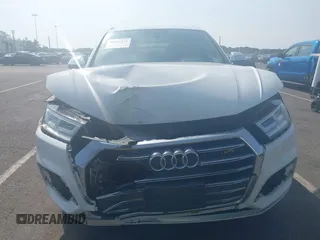 2018 Audi SQ5 Premium Plus with VIN WA1A4AFYXJ2061822, listed as a IAAI auction lot 42491226 with 122,635 mi miles and . Bid and sale history available at DreamBid. Image 6.