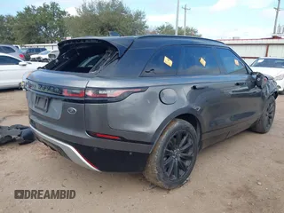 2018 Land Rover Range Rover Velar R-Dynamic SE z VIN SALYL2RX0JA758835, wystawiony jako IAAI lot #41417635 z przebiegiem 84 212 mil mil oraz . Historia ofert i sprzedaży dostępna na DreamBid. Obrazek 4.