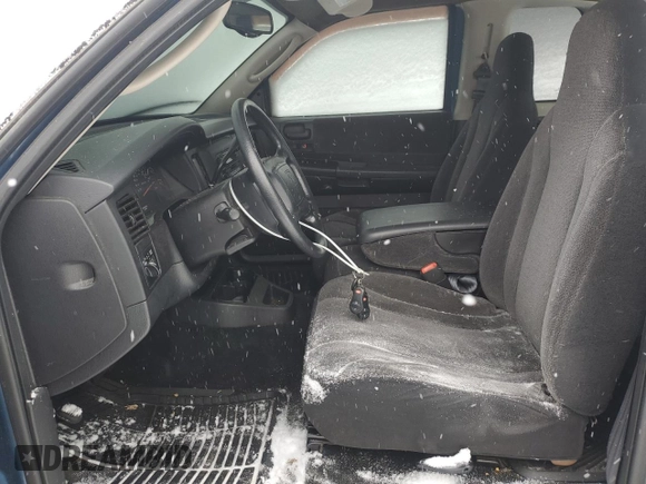 2003 Dodge Dakota SLT with VIN 1D7HL42X63S219989, listed as a Copart auction lot 41495915 with 83,841 mi miles and Clean Title. Bid and sale history available at carsss.com. Image 7.