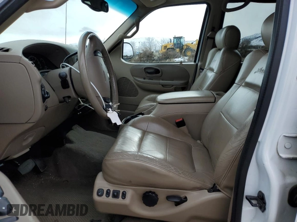 2002 Ford F-150 XLT with VIN 1FTRW08L32KA76808, listed as a Copart auction lot 45020845 with 165,599 mi miles and Salvage Title. Bid and sale history available at carsss.com. Image 7.