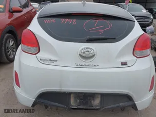 2013 Hyundai Veloster RE:MIX with VIN KMHTC6AD6DU135325, listed as a IAAI auction lot 41089948 with 238,459 mi miles. Bid and sale history available at carsss.com. Image 16.