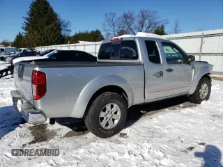 2008 Nissan Frontier SE with VIN 1N6AD06UX8C413666, listed as a Copart auction lot 86833004 with 182,284 mi miles and Salvage title. Bid and sale history available at DreamBid. Image 3.