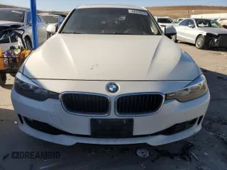 2013 BMW 3 Series 328i xDrive with VIN WBA3B3G54DNR80493, listed as a Copart auction lot 44243075 with 125,256 mi miles and Clean Title. Bid and sale history available at carsss.com. Image 5.