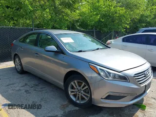 2015 Hyundai Sonata SE z VIN 5NPE24AF3FH152506, wystawiony jako IAAI lot #42400138 z przebiegiem 102 160 mil mil oraz . Historia ofert i sprzedaży dostępna na DreamBid. Obrazek 1.