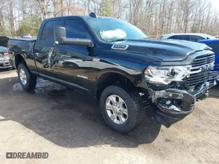 2019 Ram 2500 Big Horn with VIN 3C6UR5DJ7KG698782, listed as a IAAI auction lot 41661621 with 58,064 mi miles. Bid and sale history available at carsss.com. Image 1.