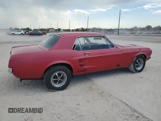 1967 Ford Mustang z VIN 7T01C150011, wystawiony jako Copart lot #60396915 z przebiegiem 69 476 mil mil oraz Czysty tytuł • Clean title. Historia ofert i sprzedaży dostępna na DreamBid. Obrazek 3.