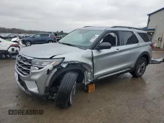 2025 Ford Explorer Active with VIN 1FMUK8DH0SGA67844, listed as a Copart auction lot 43166895 with 1,619 mi miles and Salvage Title. Bid and sale history available at carsss.com. Image 1.