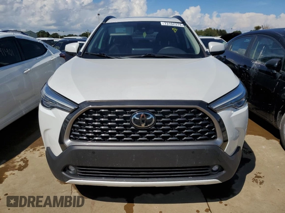 2022 Toyota Corolla Cross XLE with VIN 7MUDAAAG1NV023474, listed as a Copart auction lot 73162374 with 29,235 mi miles and Salvage title. Bid and sale history available at DreamBid. Image 5.
