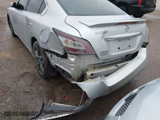 2014 Nissan Maxima 3.5 S with VIN 1N4AA5AP0EC482412, listed as a IAAI auction lot 41735418 with 182,830 mi miles. Bid and sale history available at carsss.com. Image 6.