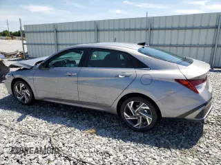 2025 Hyundai Elantra SEL Convenience with VIN KMHLS4DG9SU943131, listed as a Copart auction lot 54518735 with 876 mi miles and Non Repairable. Bid and sale history available at DreamBid. Image 2.