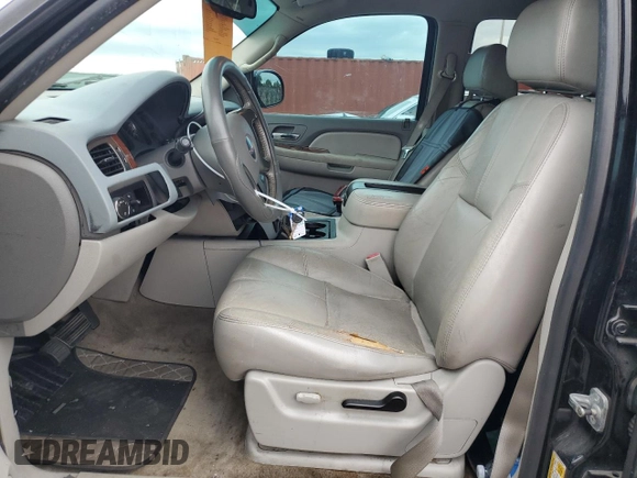 2007 GMC Yukon SLT with VIN 1GKFC130X7R232442, listed as a Copart auction lot 76101324 with 3 mi miles and Non Repairable. Bid and sale history available at carsss.com. Image 7.