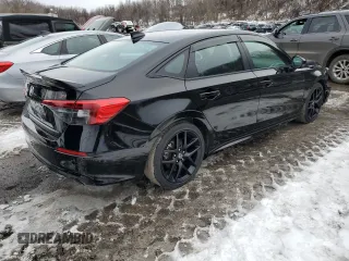 2024 Honda Civic Si z VIN 2HGFE1E56RH475202, wystawiony jako Copart lot #46402365 z przebiegiem 17 854 mil mil oraz Szkoda całkowita • Salvage title. Historia ofert i sprzedaży dostępna na DreamBid. Obrazek 3.
