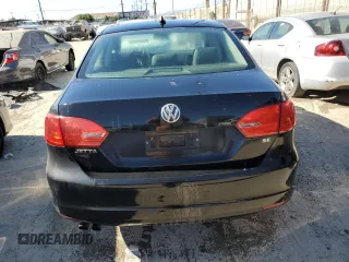 2014 Volkswagen Jetta SE with VIN 3VWD07AJ3EM438417, listed as a Copart auction lot 66203215 with 160,121 mi miles and Clean title. Bid and sale history available at DreamBid. Image 6.
