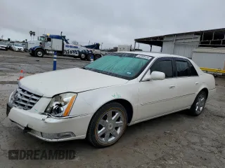 2011 Cadillac DTS with VIN 1G6KA5E63BU150750, listed as a Copart auction lot 43568135 with 100,117 mi miles and Salvage Title. Bid and sale history available at carsss.com. Image 1.