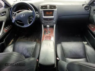 2006 Lexus IS 250 z VIN JTHCK262462003894, wystawiony jako Copart lot #54122785 z przebiegiem 219 898 mil mil oraz Szkoda całkowita • Salvage title. Historia ofert i sprzedaży dostępna na DreamBid. Obrazek 8.