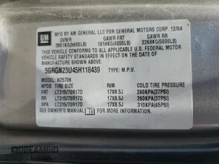 2005 Hummer H2 SUV z VIN 5GRGN23U45H118439, wystawiony jako Copart lot #54339065 z przebiegiem 382 791 mil mil oraz Szkoda całkowita • Salvage title. Historia ofert i sprzedaży dostępna na DreamBid. Obrazek 12.