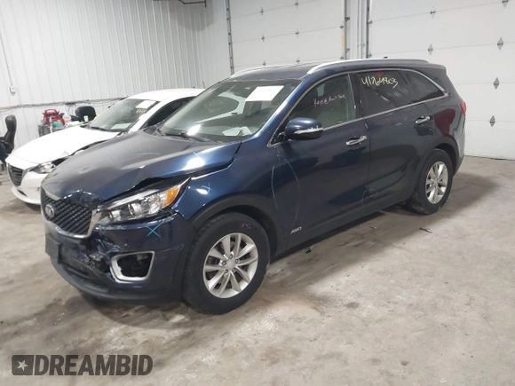 2017 Kia Sorento LX with VIN 5XYPGDA33HG293554, listed as a IAAI auction lot 41764803 with 114,673 mi miles and . Bid and sale history available at DreamBid. Image 2.