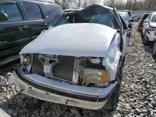 2000 GMC Jimmy SLS Base with VIN 1GKCS18W8YK276338, listed as a Copart auction lot 77056283 with 495,127 mi miles and Salvage Title. Bid and sale history available at carsss.com. Image 12.