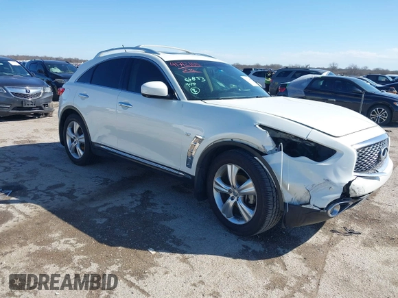 2017 Infiniti QX70 z VIN JN8CS1MU0HM143050, wystawiony jako IAAI lot #41712100 z przebiegiem 123 907 mil mil oraz . Historia ofert i sprzedaży dostępna na DreamBid. Obrazek 1.