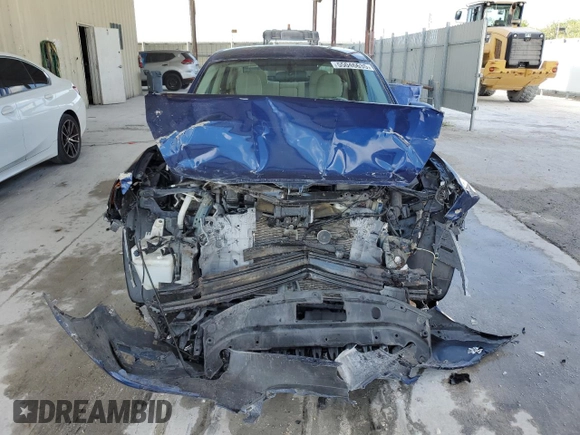 2017 Nissan Sentra SV with VIN 3N1AB7AP4HL638949, listed as a Copart auction lot 55046635 with 87,665 mi miles and Salvage Title. Bid and sale history available at DreamBid. Image 5.