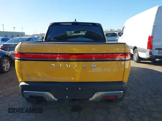 2022 Rivian R1T Adventure Package with VIN 7FCTGAAA2NN005811, listed as a IAAI auction lot 41706558 with 21,336 mi miles. Bid and sale history available at carsss.com. Image 16.