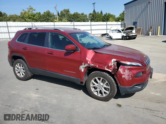 2016 Jeep Cherokee Latitude с VIN 1C4PJMCB3GW361777, выставлен на аукционе Copart как лот 62580475 с пробегом 55 299 миль миль и Списание • Salvage title. История ставок и продаж доступна на DreamBid. Изображение 4.